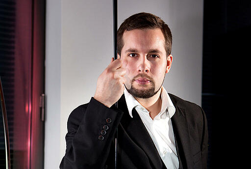 Roulette-Croupier bei der Weihnachtsfeier der Görs Hörakustik AG und Co KG Roulette-Croupier bei der Weihnachtsfeier der Görs Hörakustik AG und Co KG