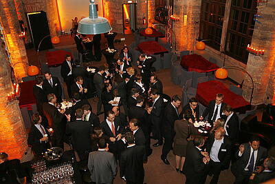 Casino-Event-Idee für eine Kundenveranstaltung Vogelperspektive bei einem Casino anlässlich einer Kundenveranstaltung