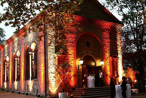 Außenansicht der Orangerie im Günthersburgpark Außenansicht der Orangerie im Günthersburgpark