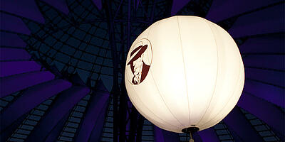 Ballon mit Royal-Events-Logo