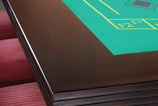 Zierleiste am Roulette-Tisch Zierleiste am Roulette-Tisch